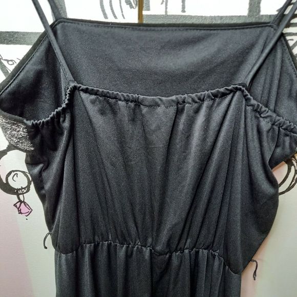 Size 8 Black Strappy Glitter Top Cinched Elastic Waist Below Knee Dress - Picture 7 of 7